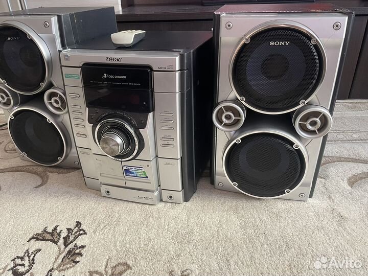 Музыкальный центр sony