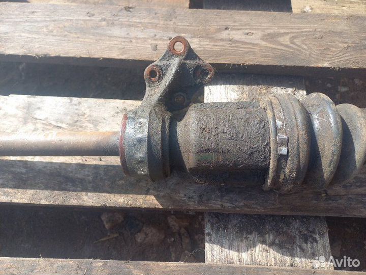 Привод передний правый Kia Clarus