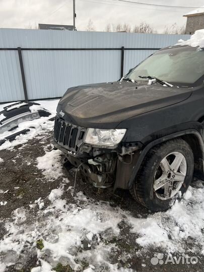 Jeep Grand Cherokee 3.6 AT, 2012, битый, 220 000 км
