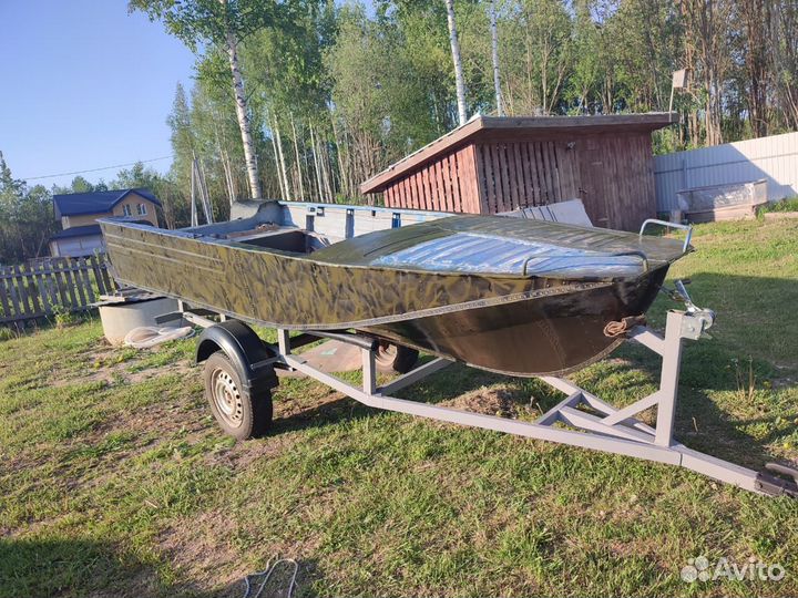 Продам комплект лодка,мотор, прицеп