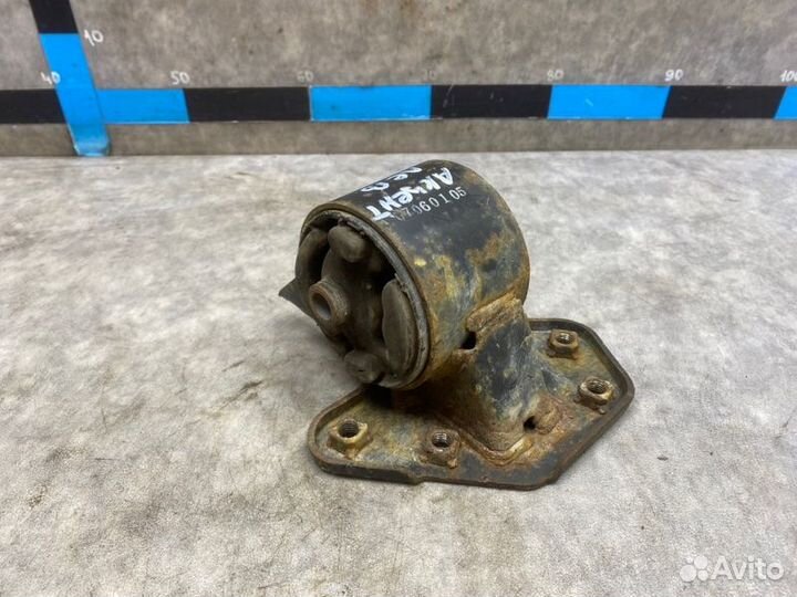 Опора (подушка) кпп передняя Hyundai Accent 2 1.5