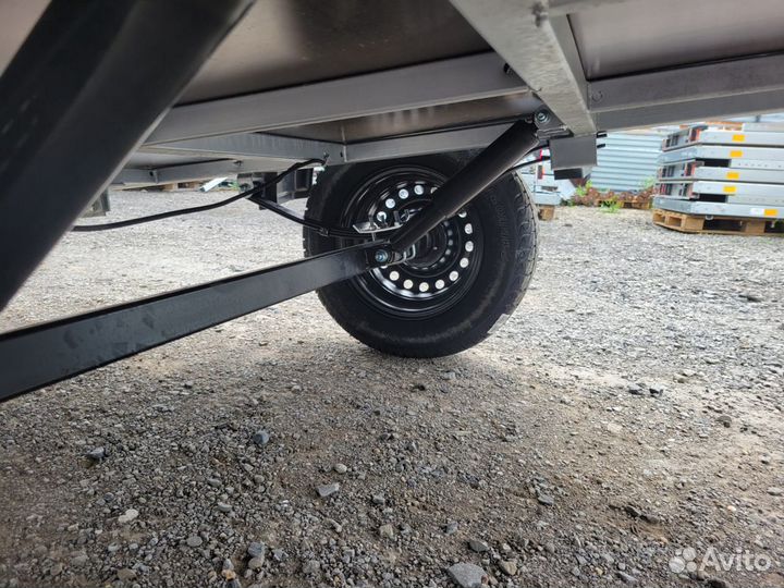 Прицеп оцинкованный 2.2 на 1.3 с тентом 112 см