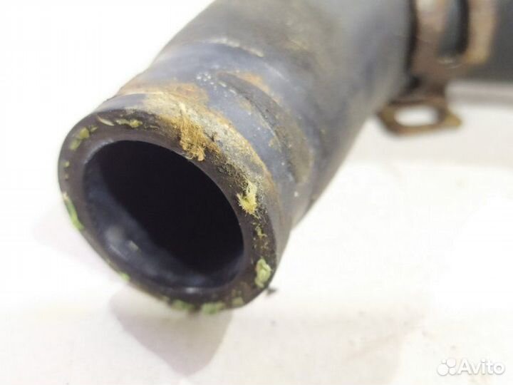 Патрубок системы охлаждения Mercedes Vito W639