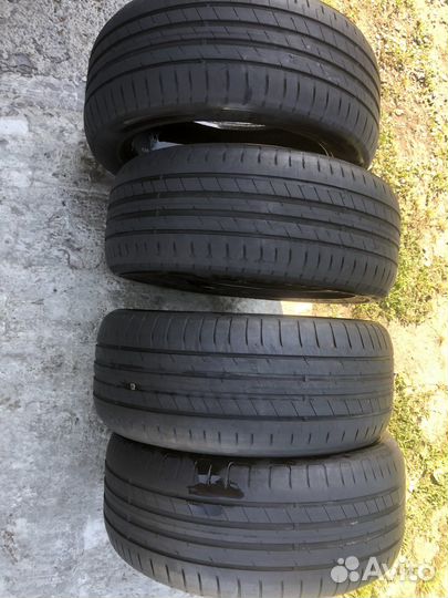 Goodyear EfficientGrip 225/50 R17