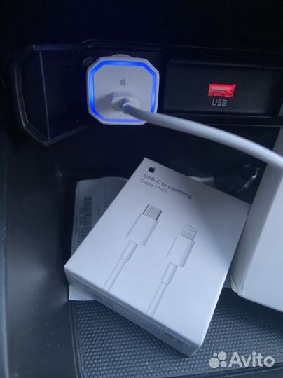 Зарядное устройство в авто Type-C