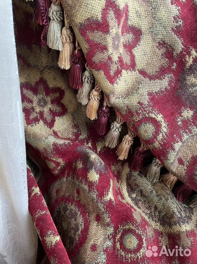 Шторы с ламбрекеном гобеленовые Бельгия