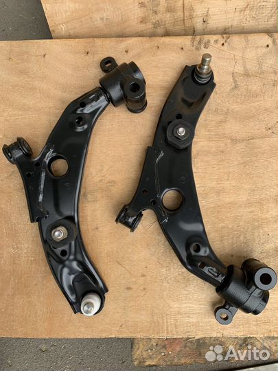 Рычаг нижний передний левый Mazda CX-9