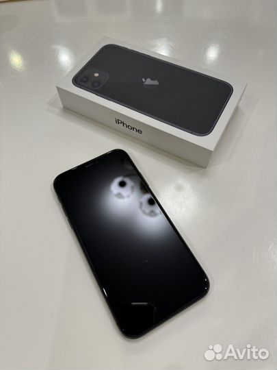 iPhone 11, 64 ГБ