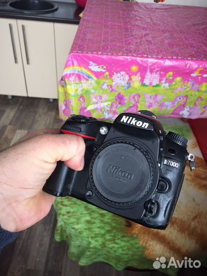 Фотоаппарат Nikon d7000+Батарейный блок