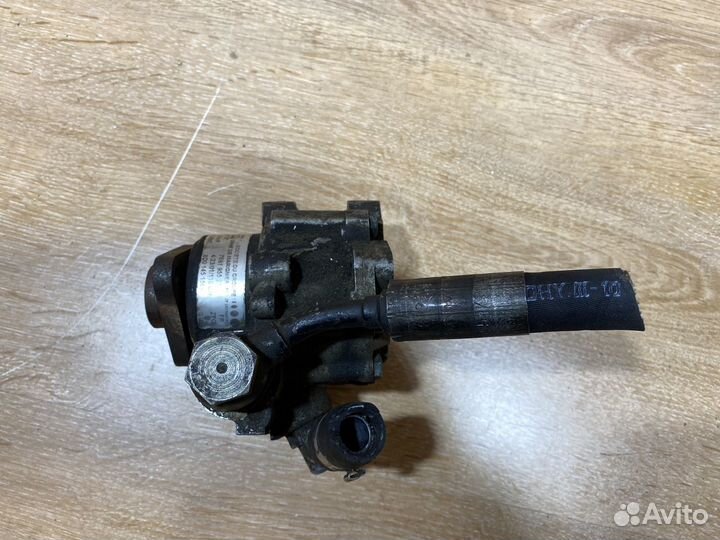 Насос гидроусилителя руля Audi A4 B5