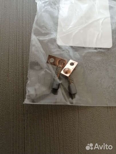 Щётки для ручки strong 105L