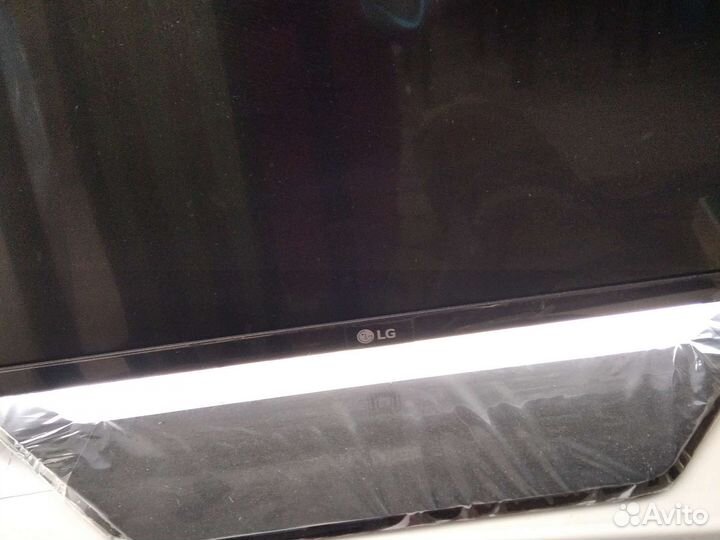 Телевизор LG 43