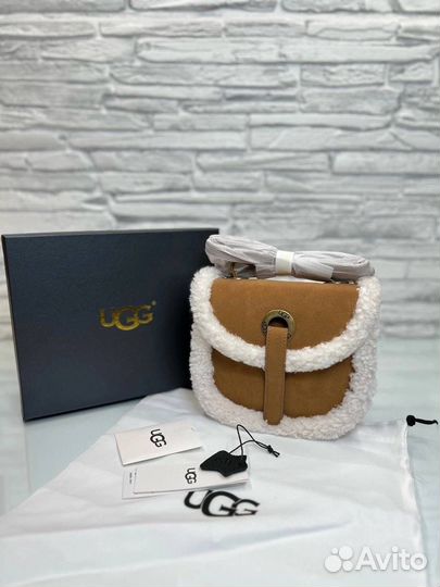 Сумка Ugg кожаная с овчиной