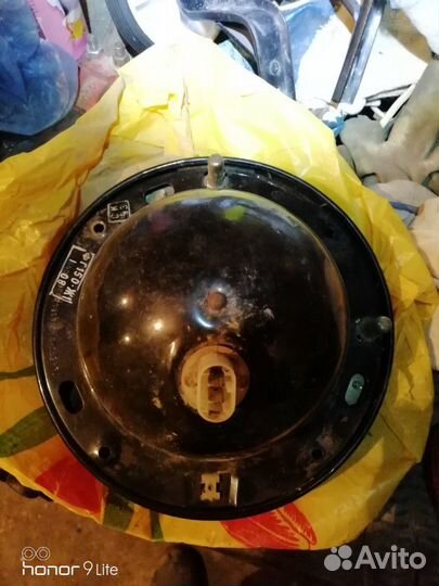 Фара с Газона