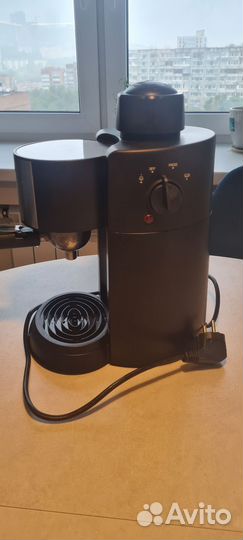 Кофеварка с капучинатором