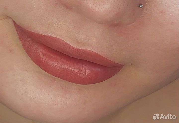 Перманентный макияж бровей,губ