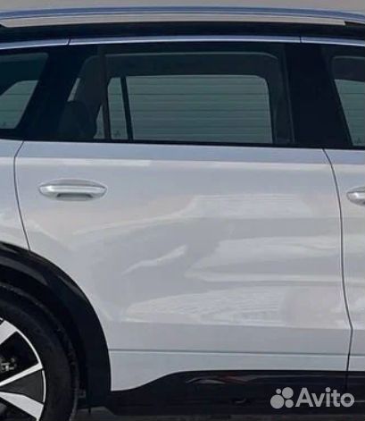 Дверь задняя правая Volkswagen Tavendor