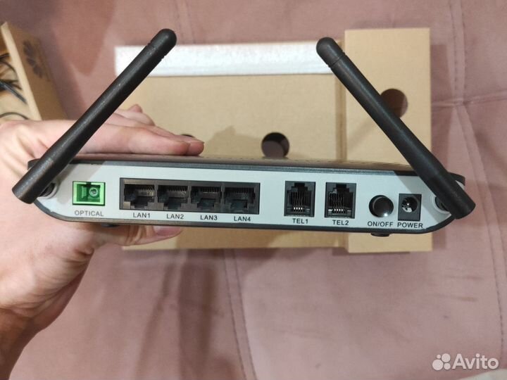 Роутер Huawei HG8245