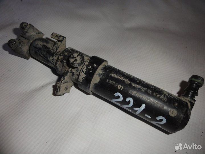 Форсунка омывателя фары правая Mercedes-Benz S