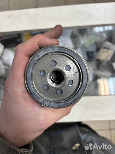 Оригинальная запчасть Mercedes-Benz (A1021840501)
