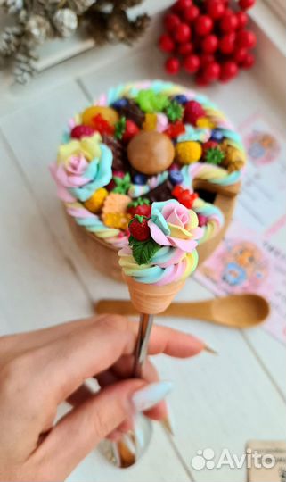 Сахарница с декором