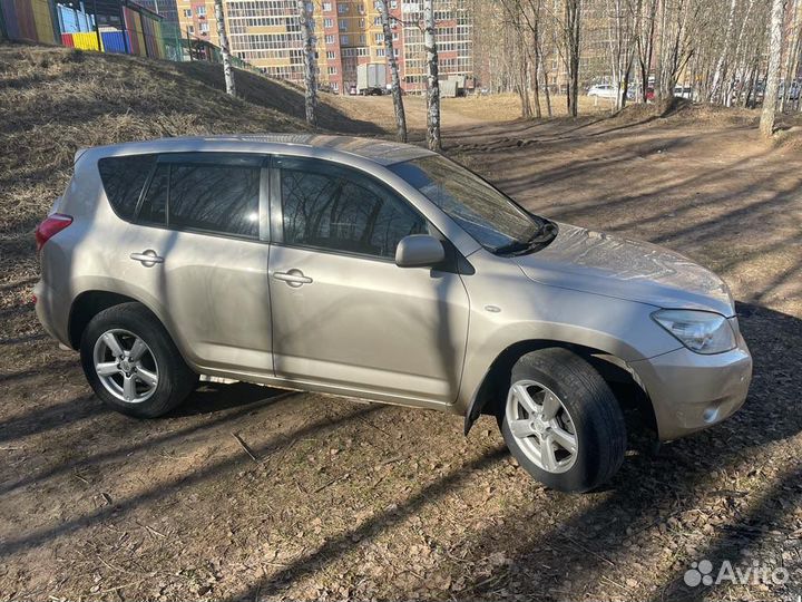 Toyota RAV4 2.0 AT, 2007, 202 000 км