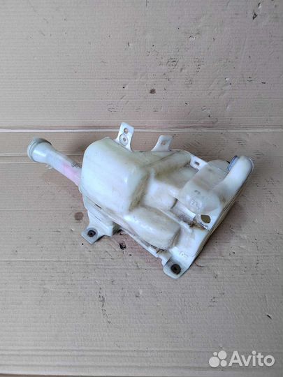 Бачок омывателя Mazda 323 BJ /Familia /Protege