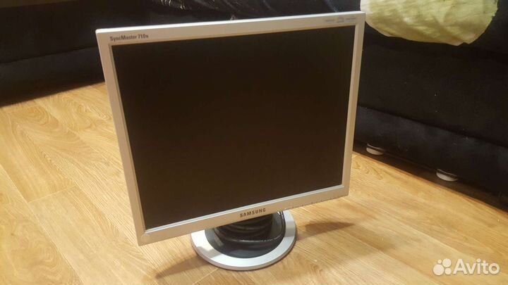 Монитор Samsung 17