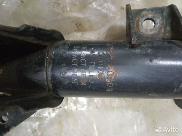 Амортизаторы передние Форд Мондео 5