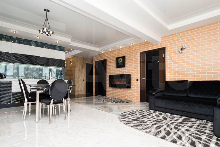 3-к. квартира, 69,8 м², 17/18 эт.