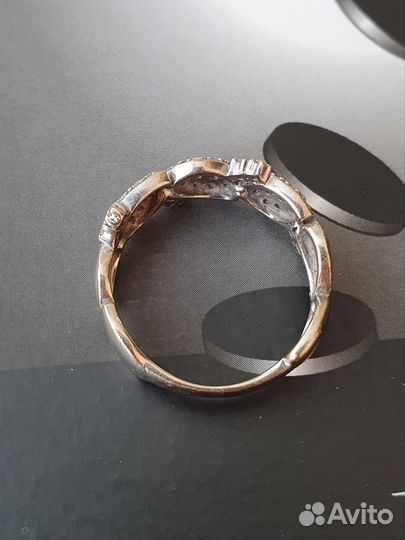 Кольцо с бриллиантами