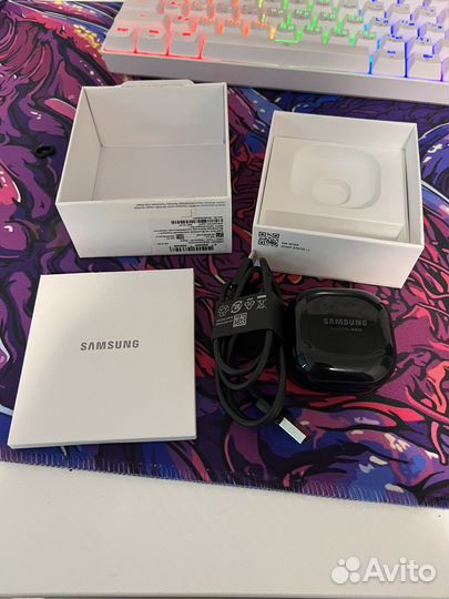 Samsung galaxy buds live