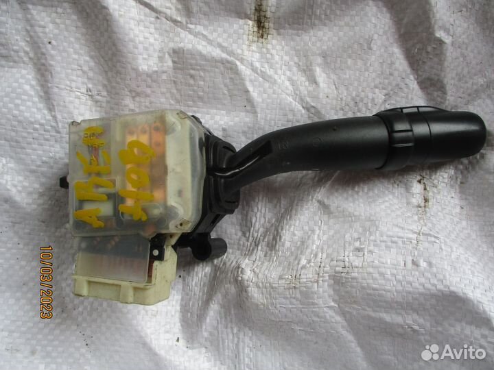 Переключатель света авенсис 2