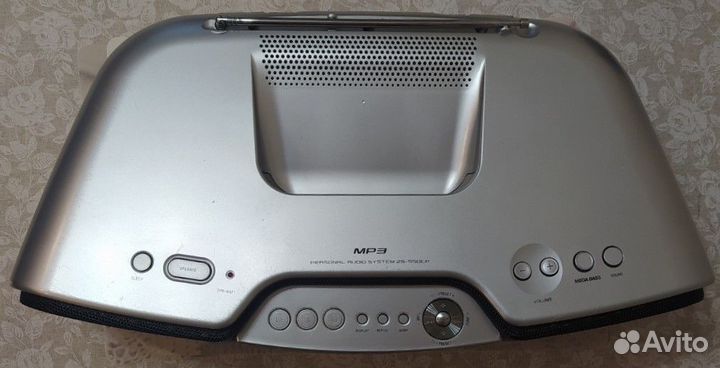 Магнитолы Sony и LG