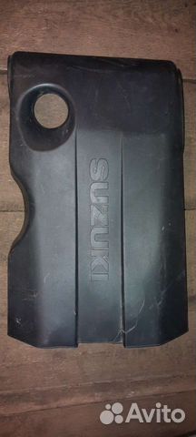 Декоративная крышка двигателя Suzuki Grand Vitara