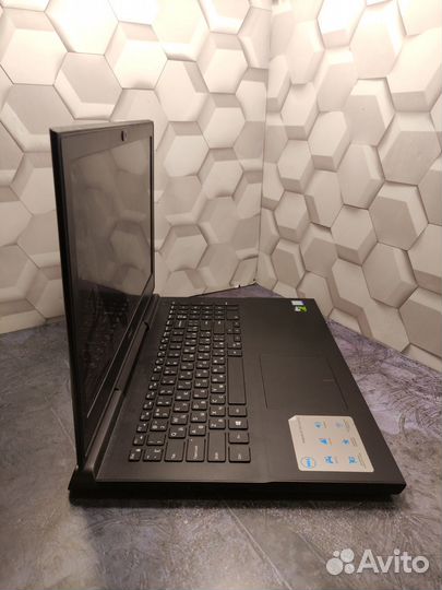 Монстр Dell GTX 1050 4GB/16GB/IPS/SSD/HDD 1000GB