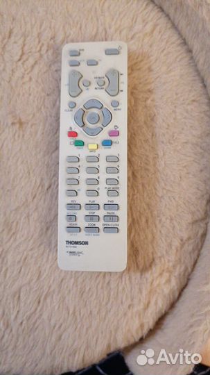 DVD плеер Thompson DTH 233R