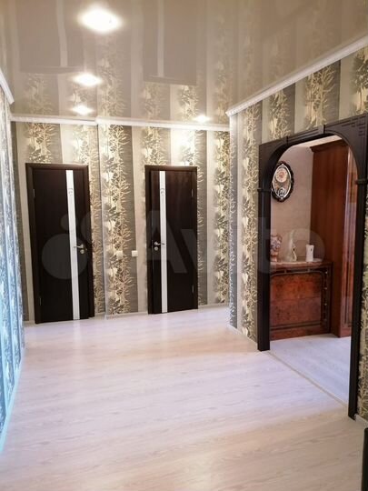2-к. квартира, 60 м², 2/15 эт.