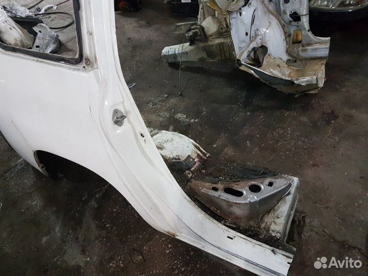 Крыло заднее правое Toyota Probox NCP55V 1NZ-FE