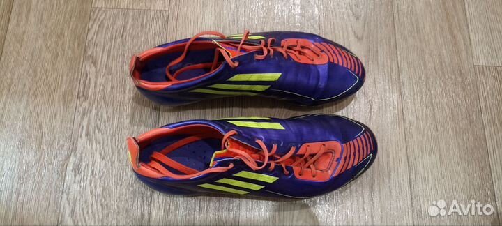 Футбольные бутсы adidas adizero f50