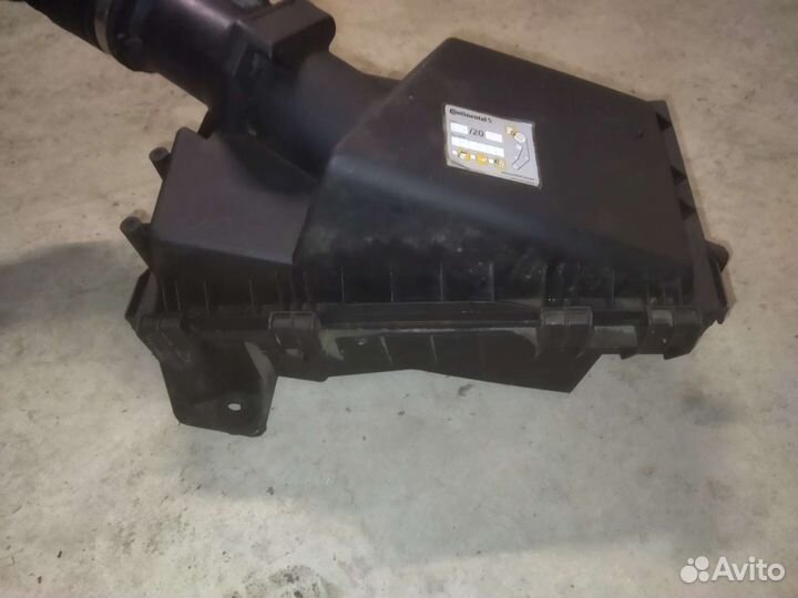 Корпус воздушного фильтра в сборе Skoda Octavia A4