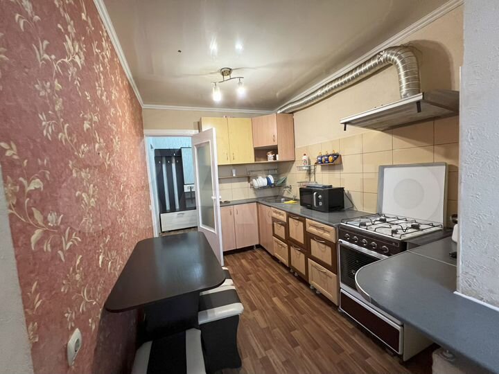 2-к. квартира, 62 м², 10/10 эт.