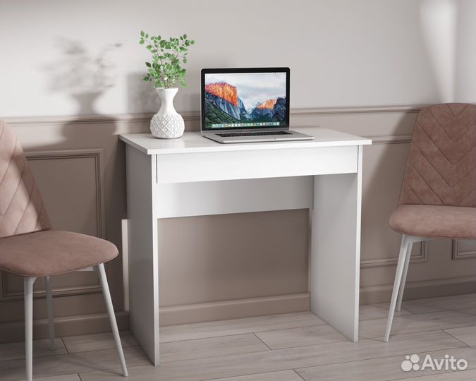 Стол компьютерный