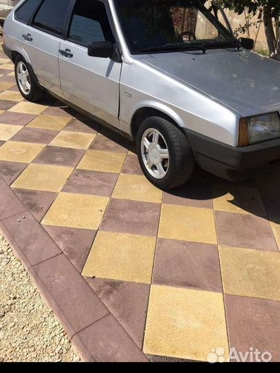 Бордюры и водостоки