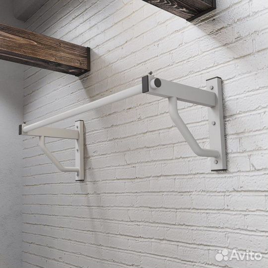 Турник настенный