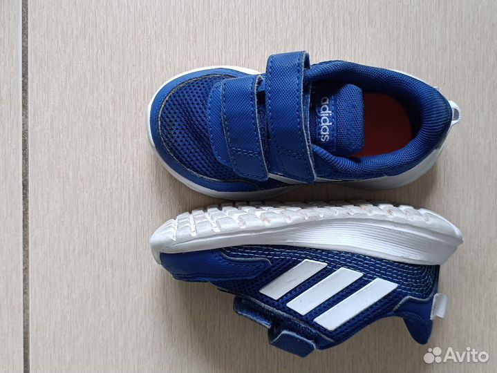 Крассовки adidas 21 оригинал