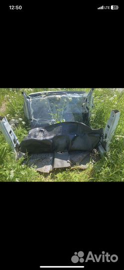 Днище со стойками Рено Логан 2