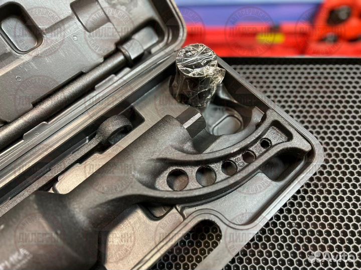 Гайковерт ручной с редуктором, усилие 7500 Н/м