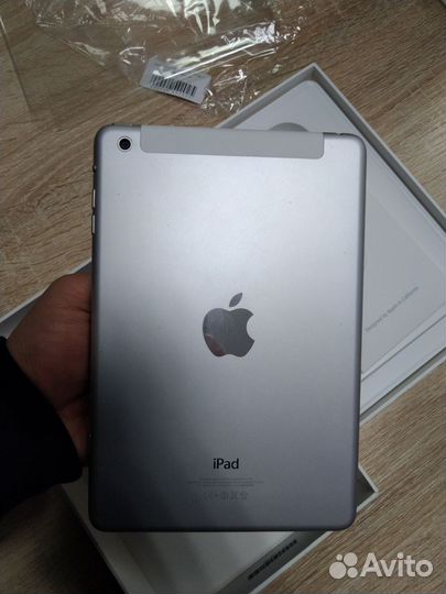 iPad mini WiFi+Sim