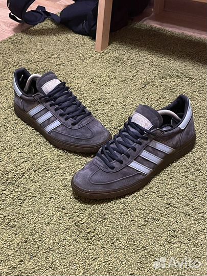Кроссовки adidas spezial